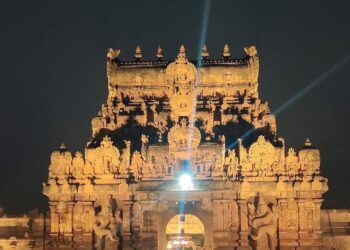 ತಾನೇ ಕಟ್ಟಿಸಿದ ದೇಗುಲದ ಮಹಡಿಯಿಂದ ಜಿಗಿದನಾ ಆ ರಾಜ?